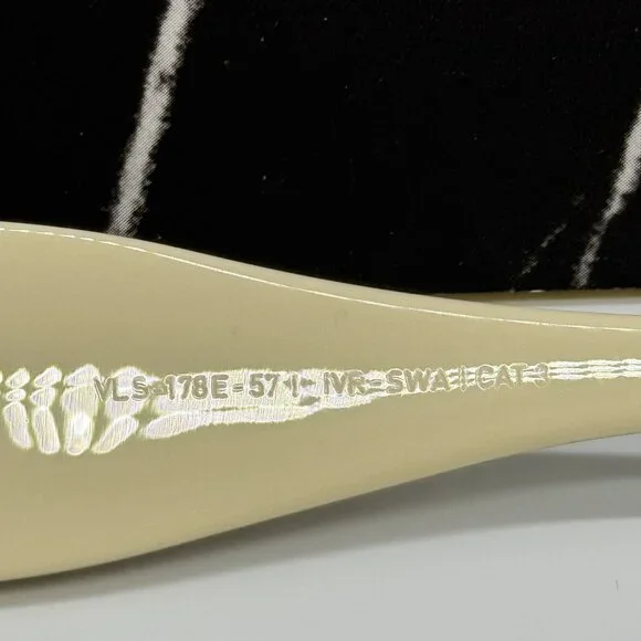 NEW VALENTINO VLS-178E IVORY WITH CRYSTAL SILVER OVAL  display picture 3